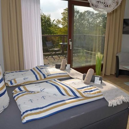 Hotel Zur Seerobbe Cuxhaven Ngoại thất bức ảnh