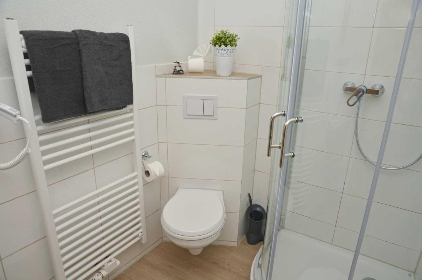 Hotel Zur Seerobbe Cuxhaven Ngoại thất bức ảnh
